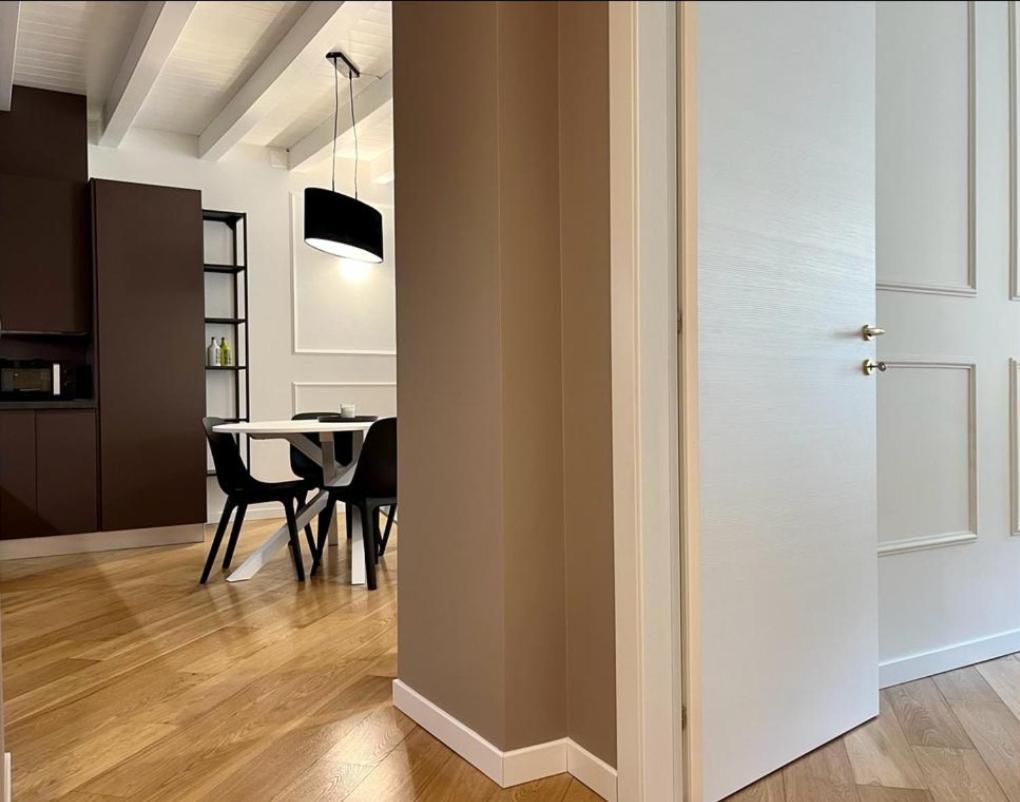 Suite Moroni Apartment ベルガモ エクステリア 写真